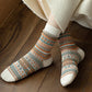 Chaussettes de style ethnique rétro